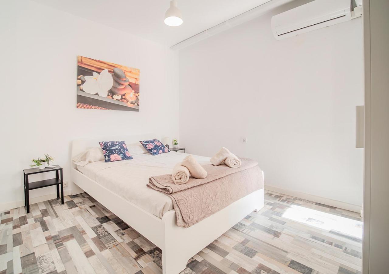 Aroma D'Valencia Apartment Екстер'єр фото